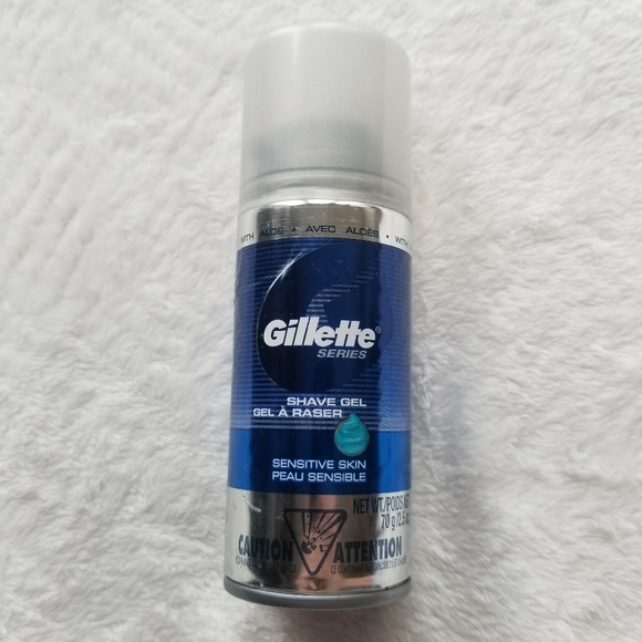 🍒 5/$20 new Gillette Sensitive Skin Shave Gel 2.5oz - Picture 3 of 6